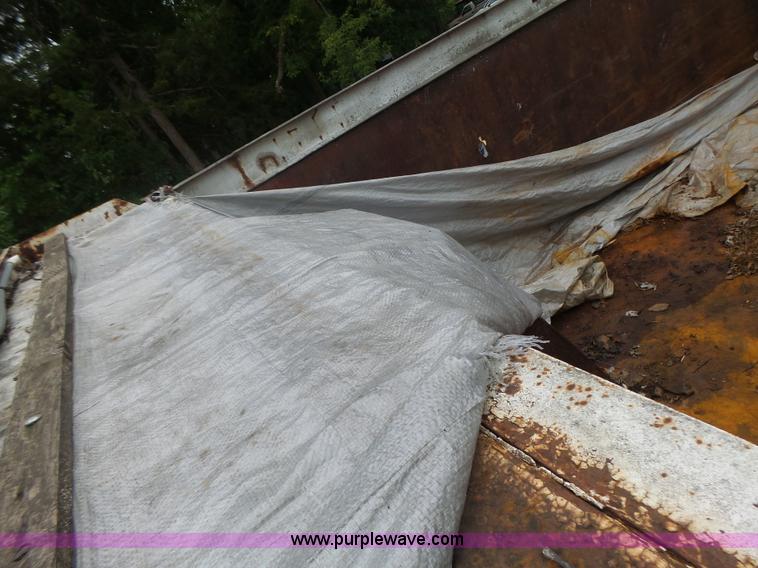 image for item L6202 1984 Chevrolet Kodiak dump truck