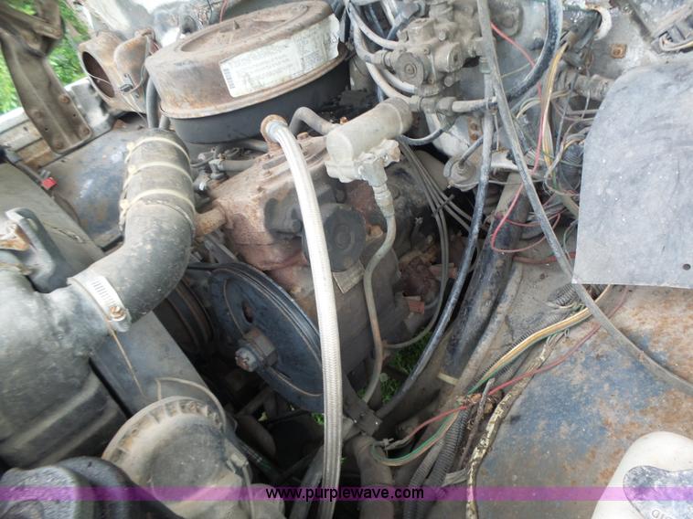 image for item L6202 1984 Chevrolet Kodiak dump truck