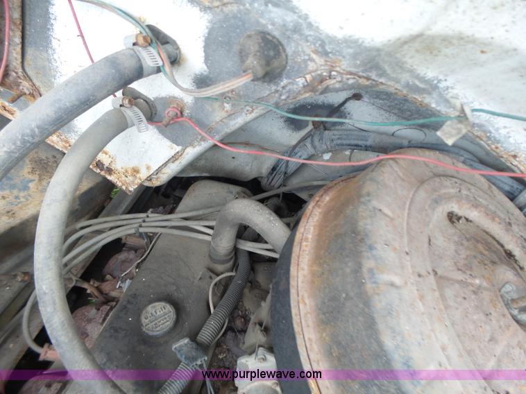 image for item L6202 1984 Chevrolet Kodiak dump truck