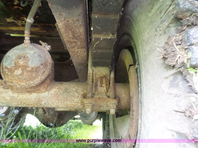 image for item L6202 1984 Chevrolet Kodiak dump truck