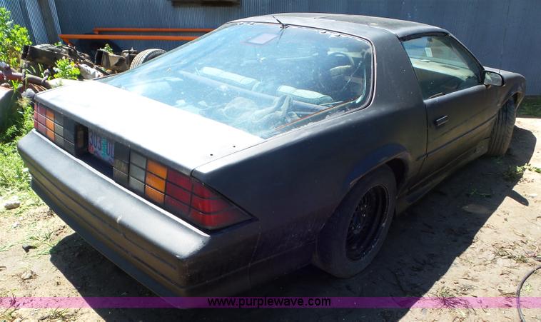 image for item L6758 1992 Chevrolet Camaro