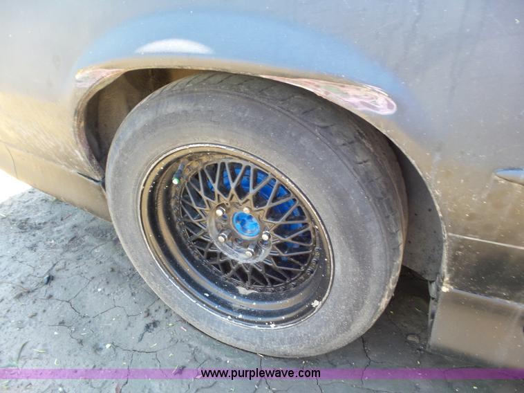 image for item L6758 1992 Chevrolet Camaro