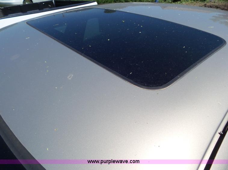 image for item L6761 2002 Volvo S60