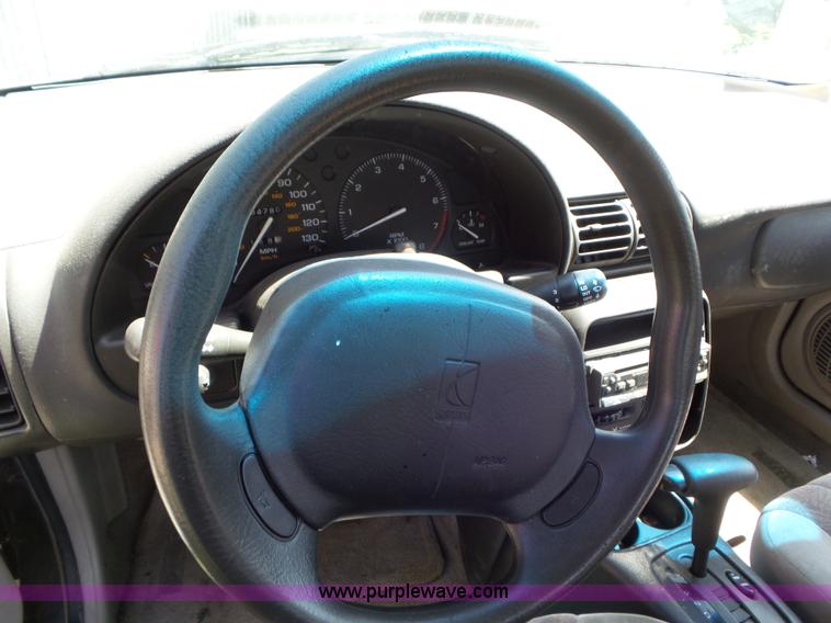 image for item L6762 1997 Saturn SL SL2