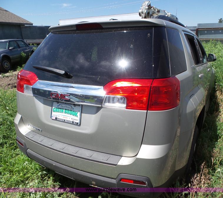 image for item L6763 2015 GMC Terrain SUV