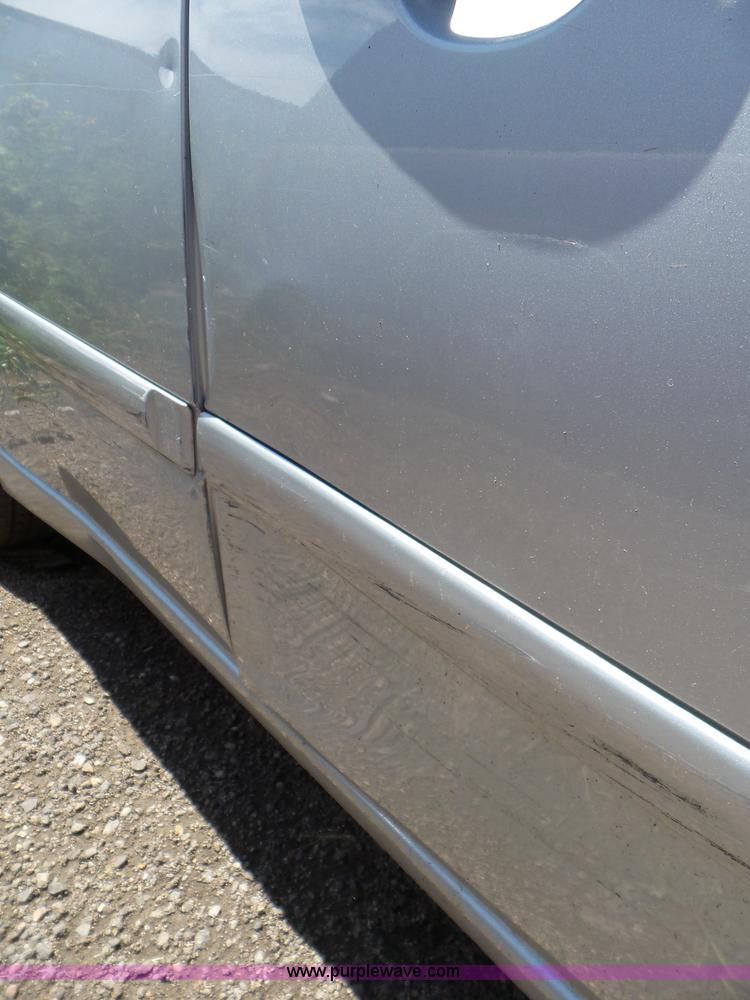 image for item L6765 2005 Ford Focus