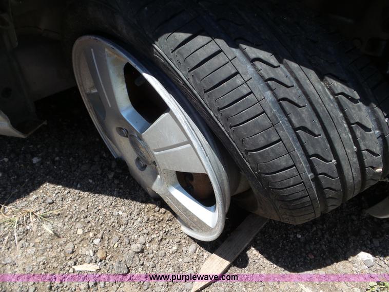 image for item L6765 2005 Ford Focus