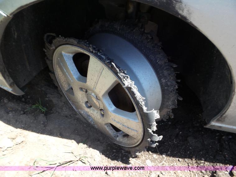 image for item L6765 2005 Ford Focus