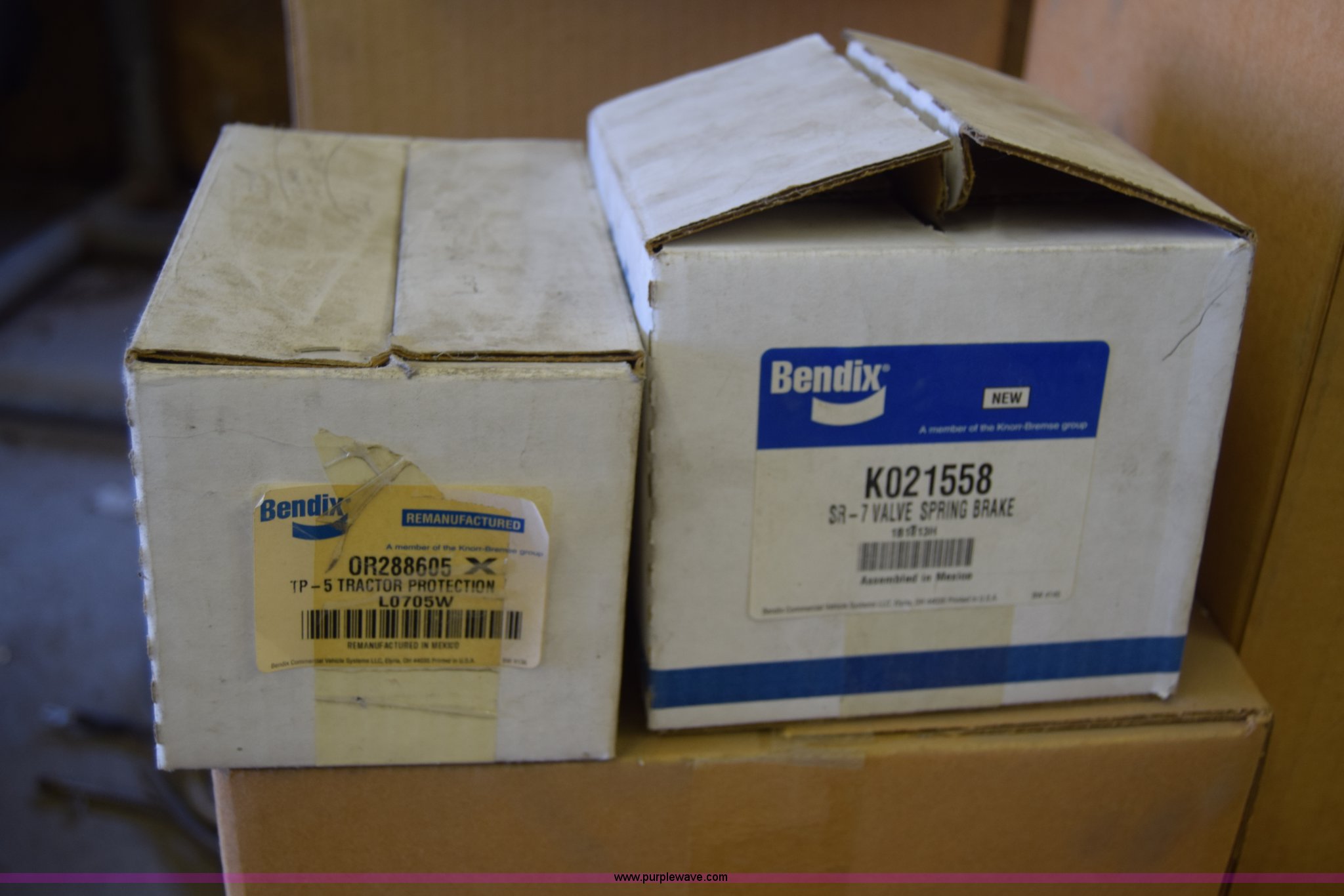 Truck parts in Wichita, KS Item BW9977 sold Purple Wave