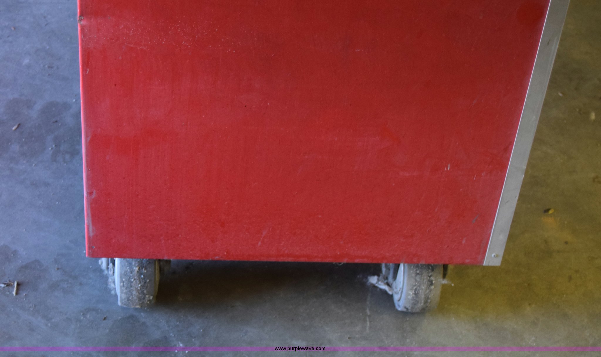 Snapon toolbox in Wichita, KS Item BW9983 sold Purple Wave