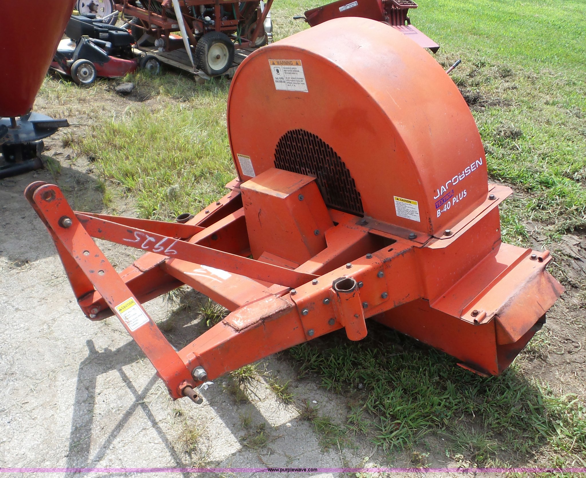 Jacobsen B40 Plus blower in Iola, KS Item BZ9628 sold Purple Wave