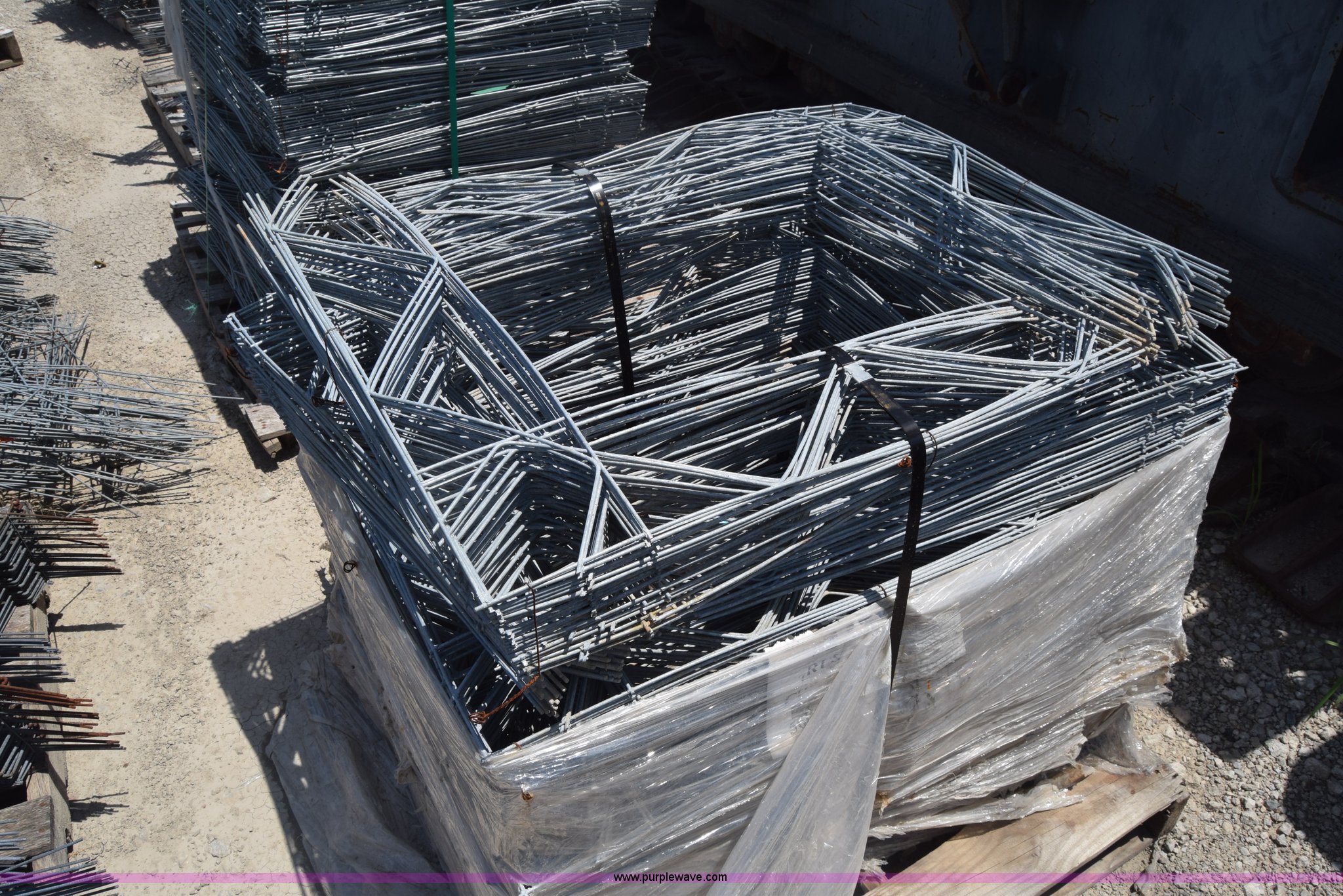 Steel concrete/rebar wiring/mesh in Wichita, KS Item CB9023 sold