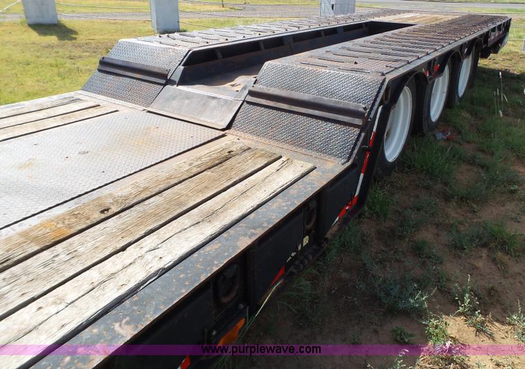 image for item BJ9329 2007 Ledwell drop deck equipment trailer