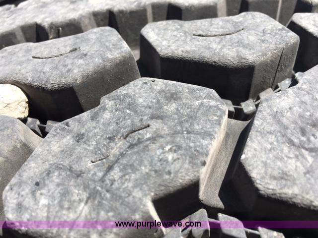 image for item F1653 2008 Kenworth T660 semi truck