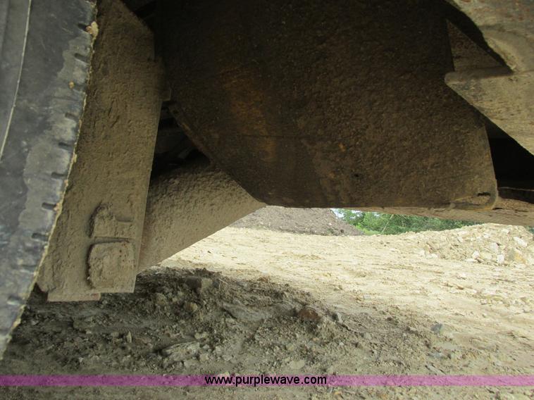 image for item K4062 1989 Trail King TK60HTXL492 drop deck hydra-tail equipment trailer