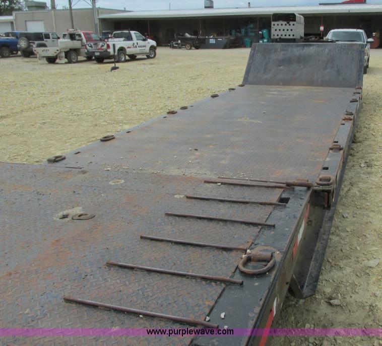 image for item K4062 1989 Trail King TK60HTXL492 drop deck hydra-tail equipment trailer
