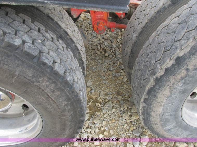 image for item K4063 1997 Peterbilt 379 semi truck