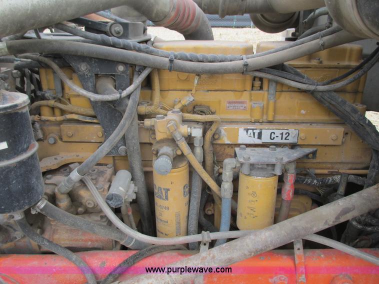 image for item K4063 1997 Peterbilt 379 semi truck