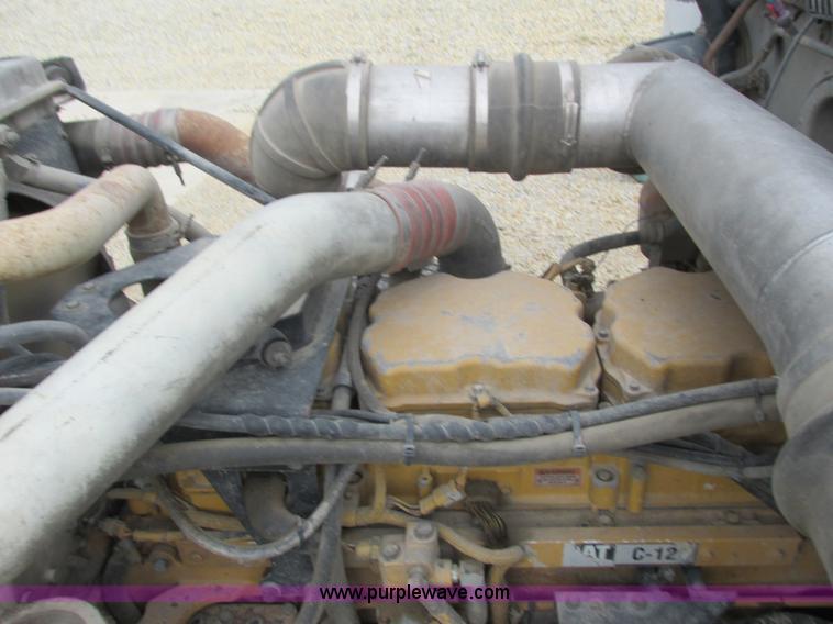 image for item K4063 1997 Peterbilt 379 semi truck