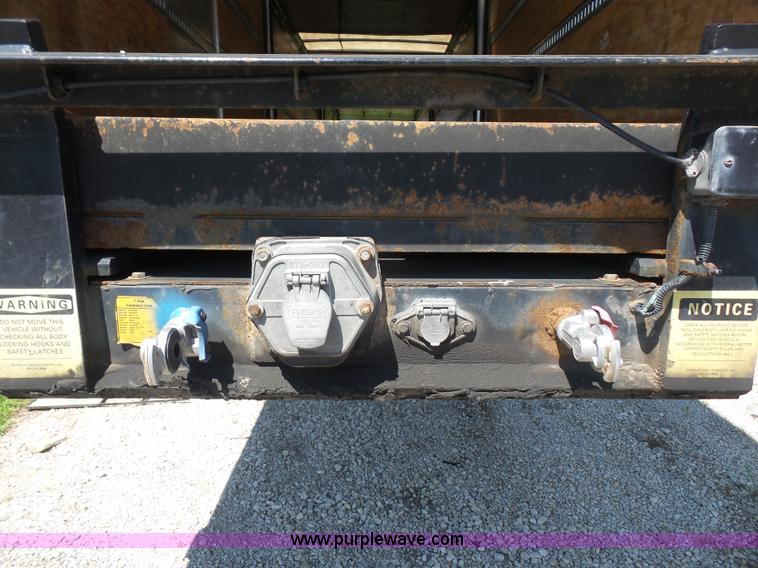 image for item K4668 2011 BWS 53VT3V Demountable Concepts trailer with storage boxes