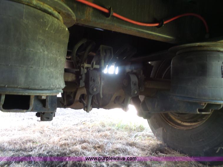 image for item K4668 2011 BWS 53VT3V Demountable Concepts trailer with storage boxes