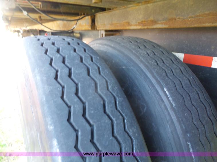 image for item K4668 2011 BWS 53VT3V Demountable Concepts trailer with storage boxes