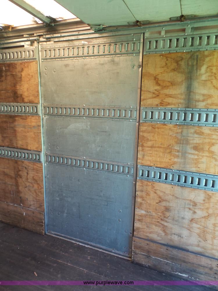 image for item K4668 2011 BWS 53VT3V Demountable Concepts trailer with storage boxes