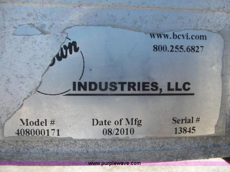 image for item K4668 2011 BWS 53VT3V Demountable Concepts trailer with storage boxes