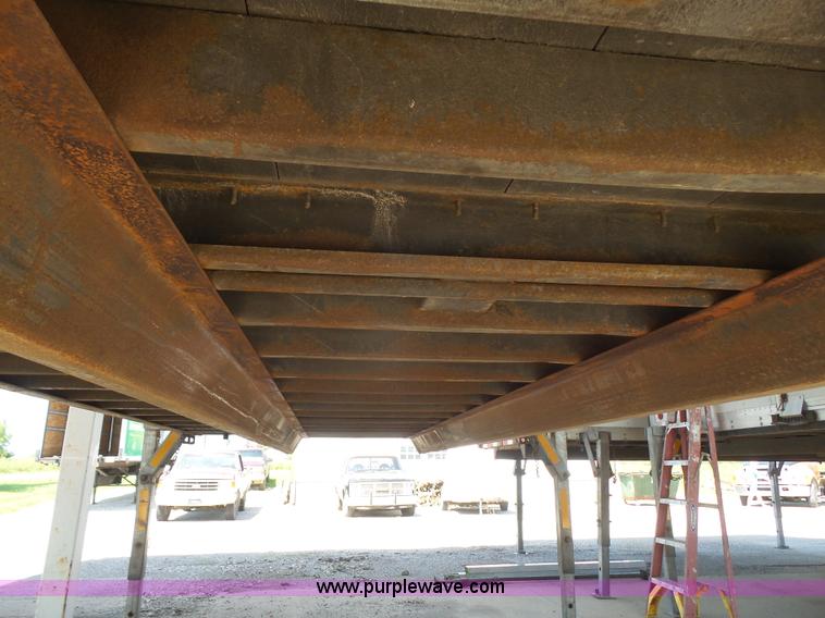 image for item K4668 2011 BWS 53VT3V Demountable Concepts trailer with storage boxes