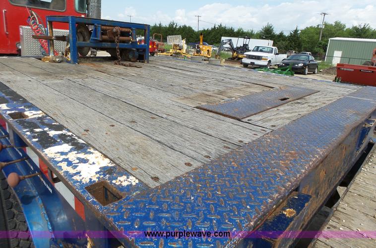 image for item K5311 1997 Futurelift FL70HLB equipment trailer