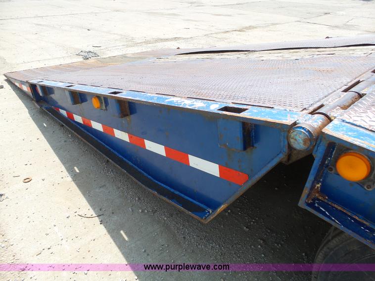image for item K5311 1997 Futurelift FL70HLB equipment trailer