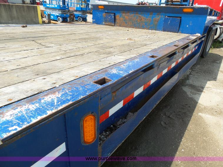 image for item K5311 1997 Futurelift FL70HLB equipment trailer