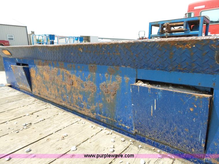 image for item K5311 1997 Futurelift FL70HLB equipment trailer