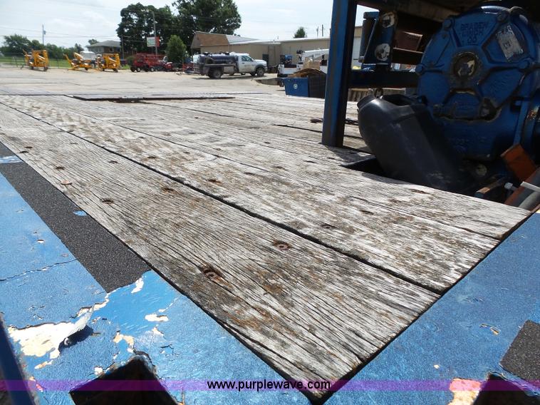 image for item K5311 1997 Futurelift FL70HLB equipment trailer