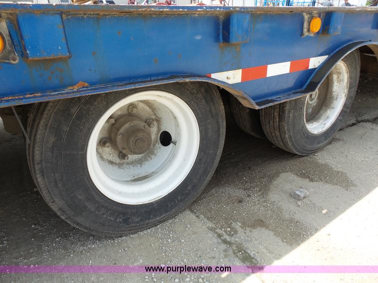 image for item K5311 1997 Futurelift FL70HLB equipment trailer