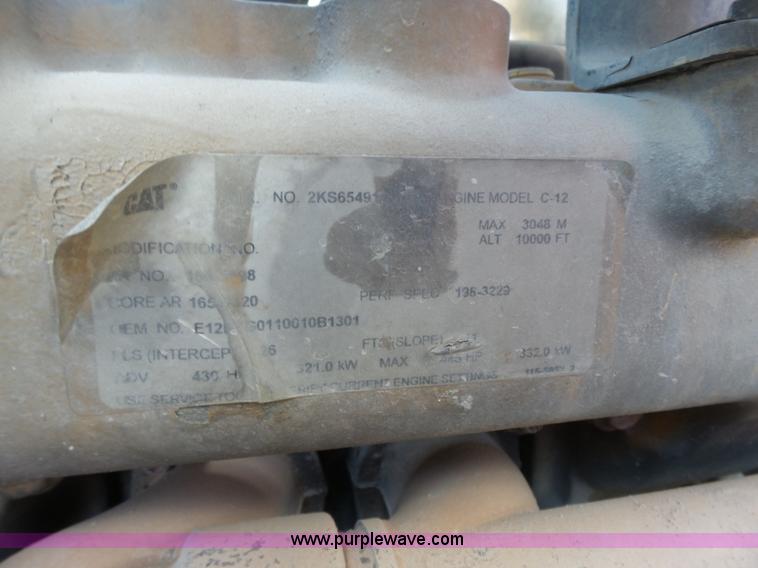 image for item K5324 2001 Kenworth T800B semi truck