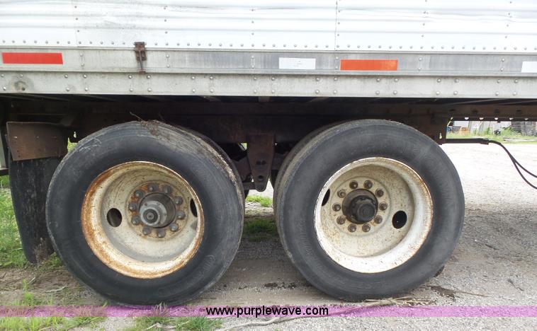 image for item K7731 1987 Dorsey Liteguard 86 refrigerated van trailer