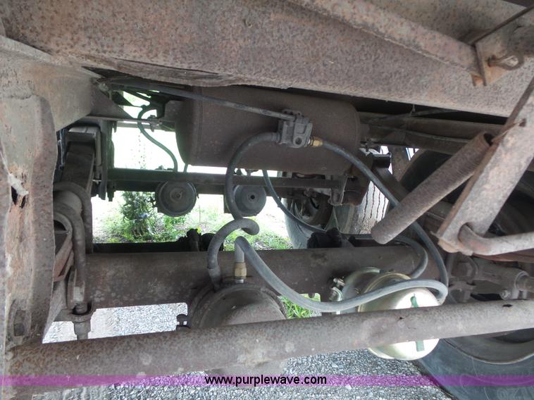 image for item K7731 1987 Dorsey Liteguard 86 refrigerated van trailer