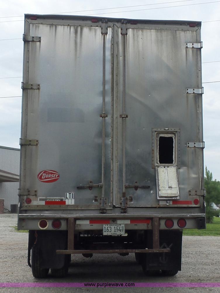 image for item K7732 1987 Dorsey Liteguard 86 refrigerated van trailer