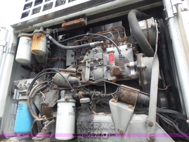 image for item K7732 1987 Dorsey Liteguard 86 refrigerated van trailer