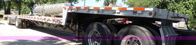image for item K8436 2004 Wilson CFD-900 drop deck equipment trailer