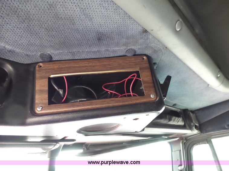 image for item L2047 1995 Freightliner FLD semi truck