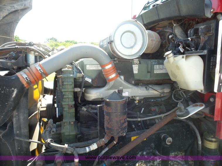 image for item L2876 2000 Kenworth semi truck