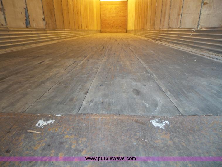 image for item L4829 2005 Great Dane 7411TP-SA dry van trailer