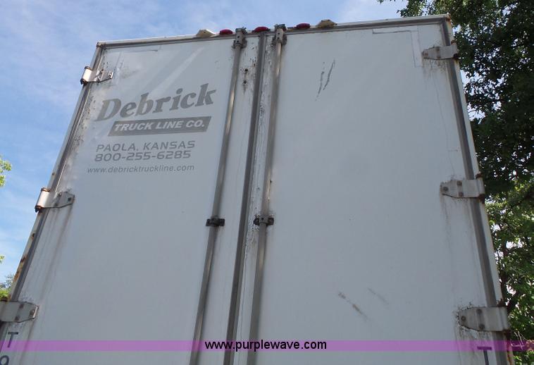 image for item L4829 2005 Great Dane 7411TP-SA dry van trailer