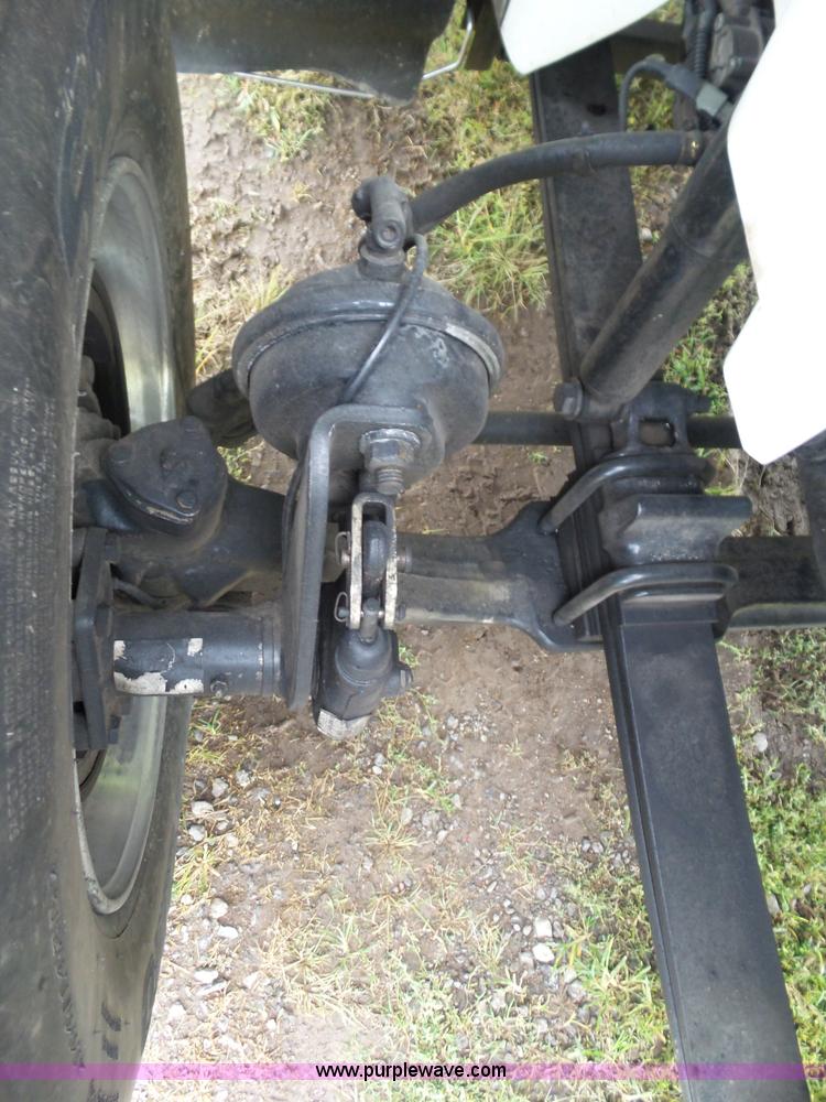 image for item L5505 2011 International TranStar 8600 semi truck