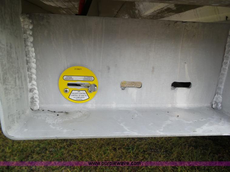 image for item L5506 2014 Clement ADW3860 double wall aluminum end dump trailer