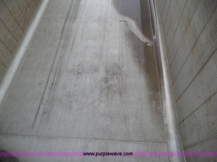 image for item L5506 2014 Clement ADW3860 double wall aluminum end dump trailer