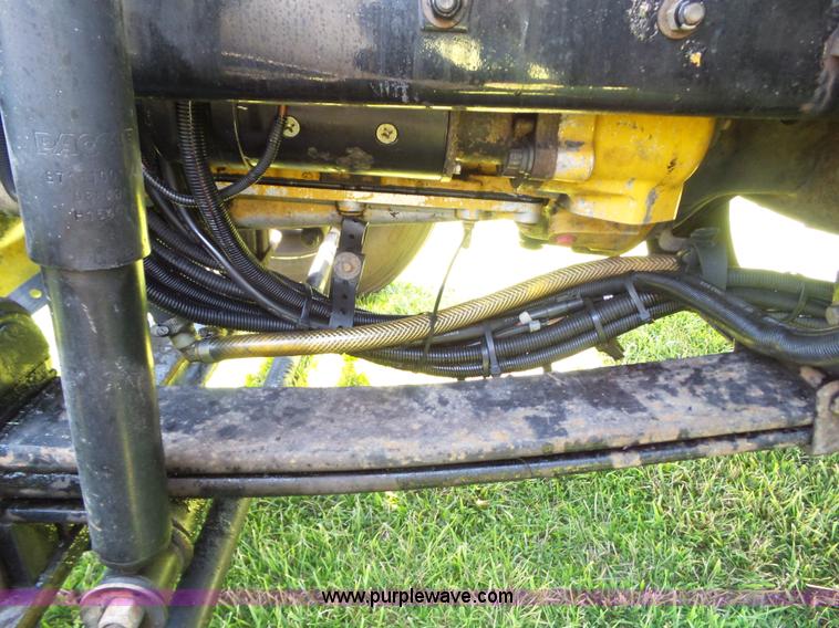 image for item L5514 2007 Kenworth T600 semi truck