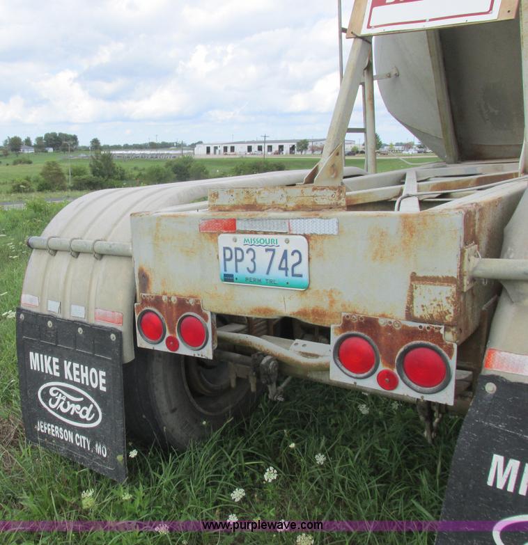 image for item L6183 1973 Fruehauf tank trailer